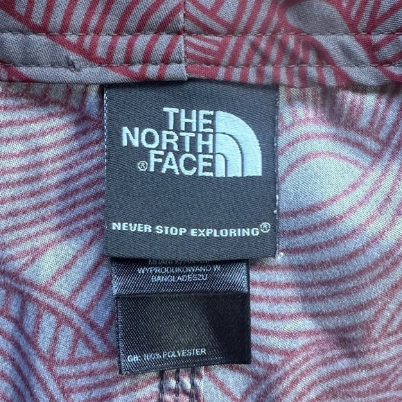 The North Face Anchor & Waves Board Shorts - Picture 6 of 8